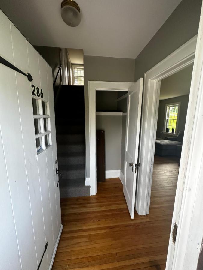 Cute Cape Cod Style Home Pittsfield Exterior foto